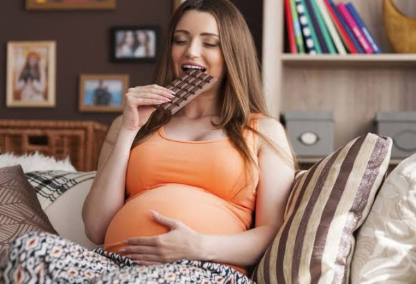 hamil makan cokelat